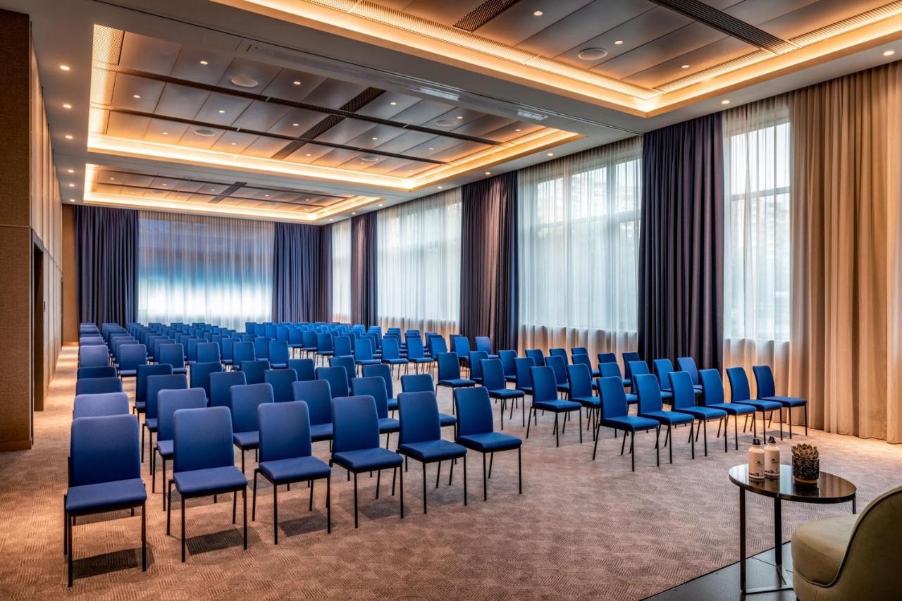 Geneva Marriott Hotel เมย์แร็ง ภายนอก รูปภาพ
