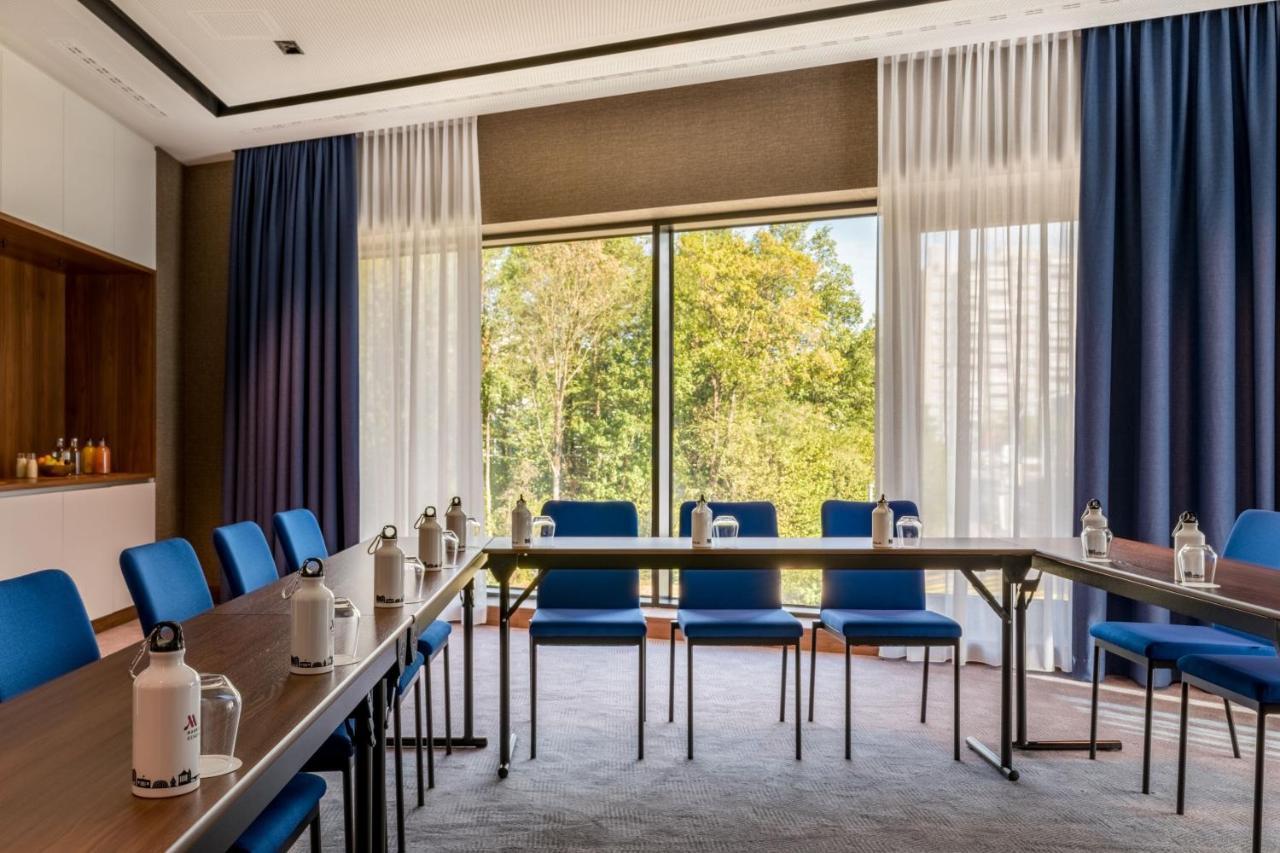 Geneva Marriott Hotel เมย์แร็ง ภายนอก รูปภาพ