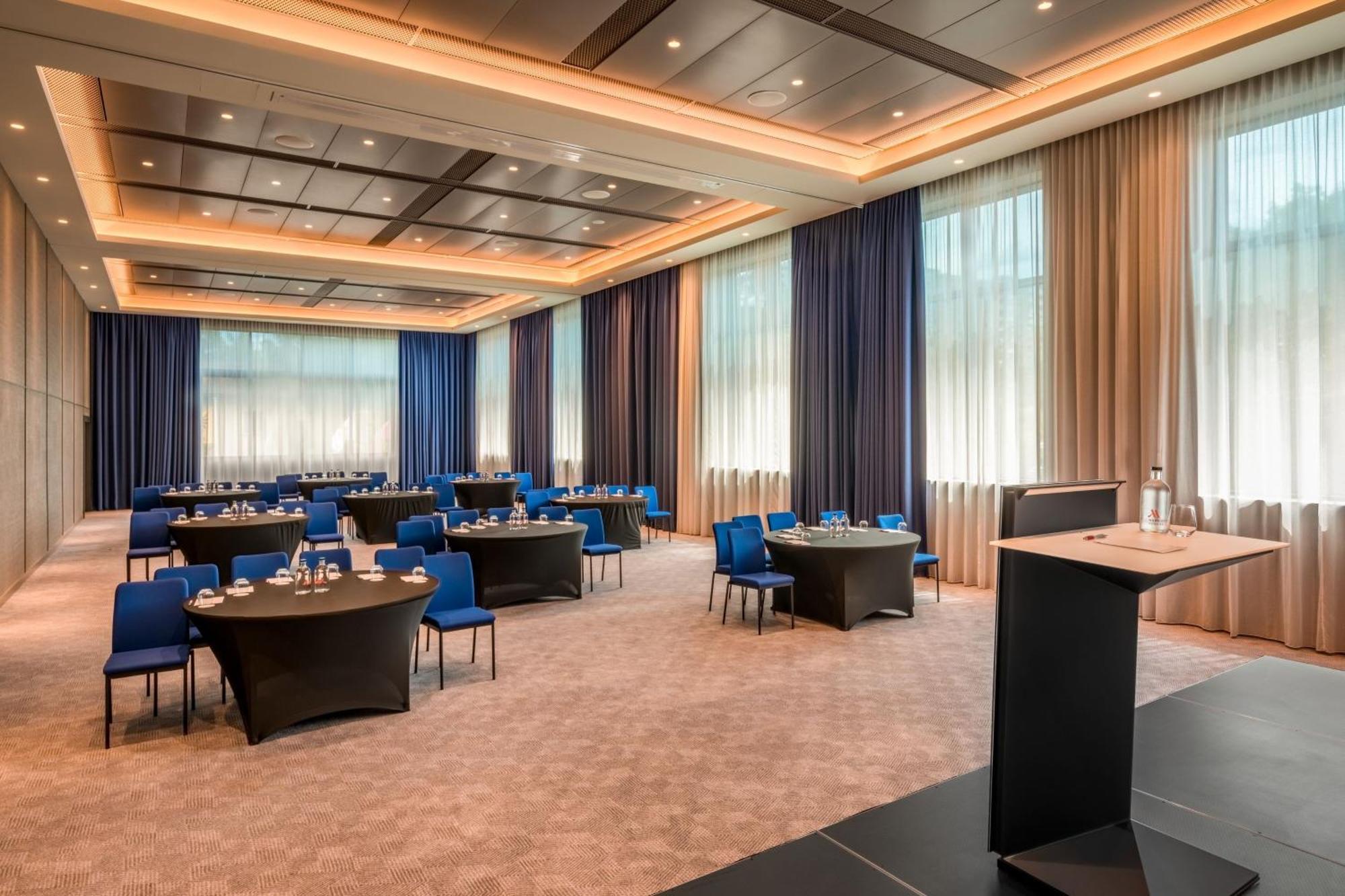 Geneva Marriott Hotel เมย์แร็ง ภายนอก รูปภาพ