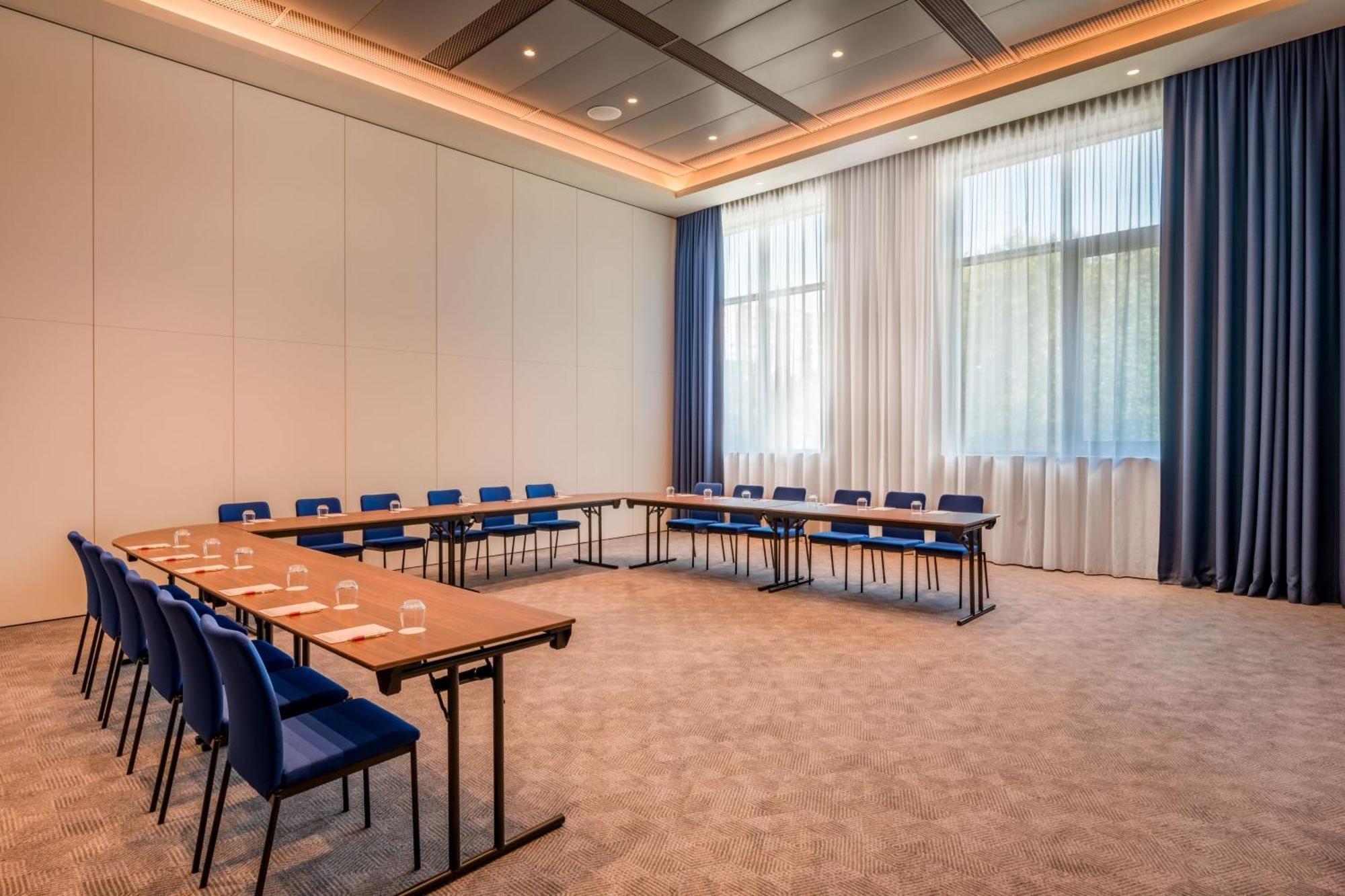 Geneva Marriott Hotel เมย์แร็ง ภายนอก รูปภาพ