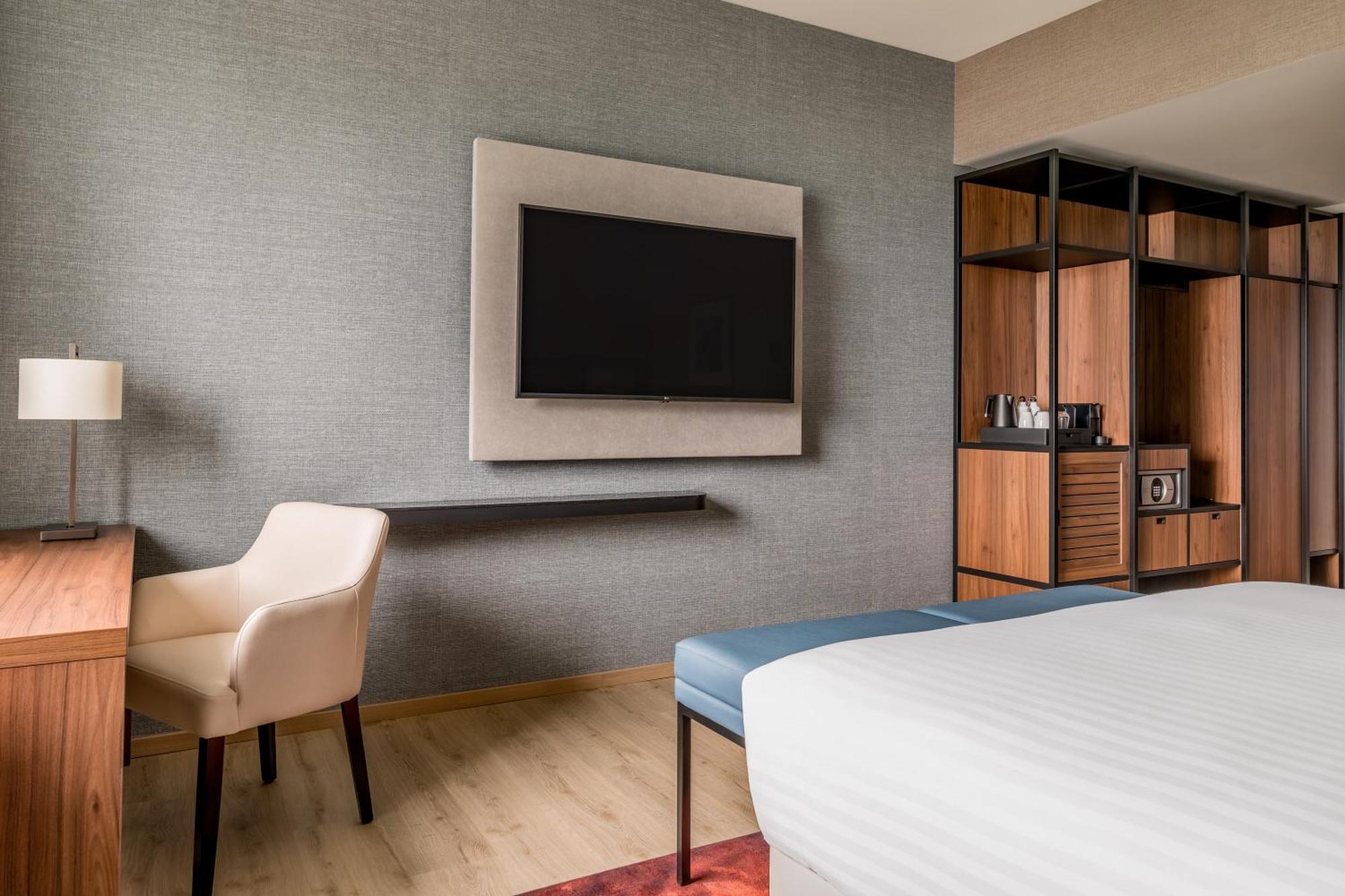 Geneva Marriott Hotel เมย์แร็ง ภายนอก รูปภาพ