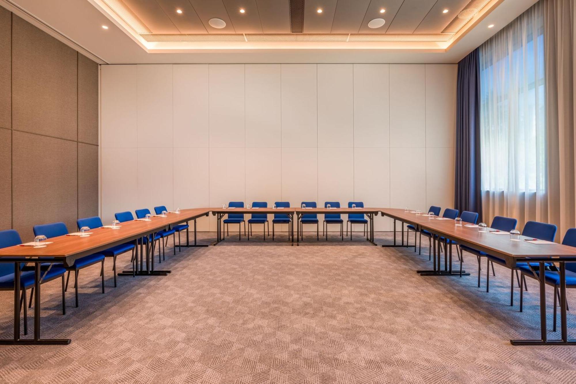 Geneva Marriott Hotel เมย์แร็ง ภายนอก รูปภาพ