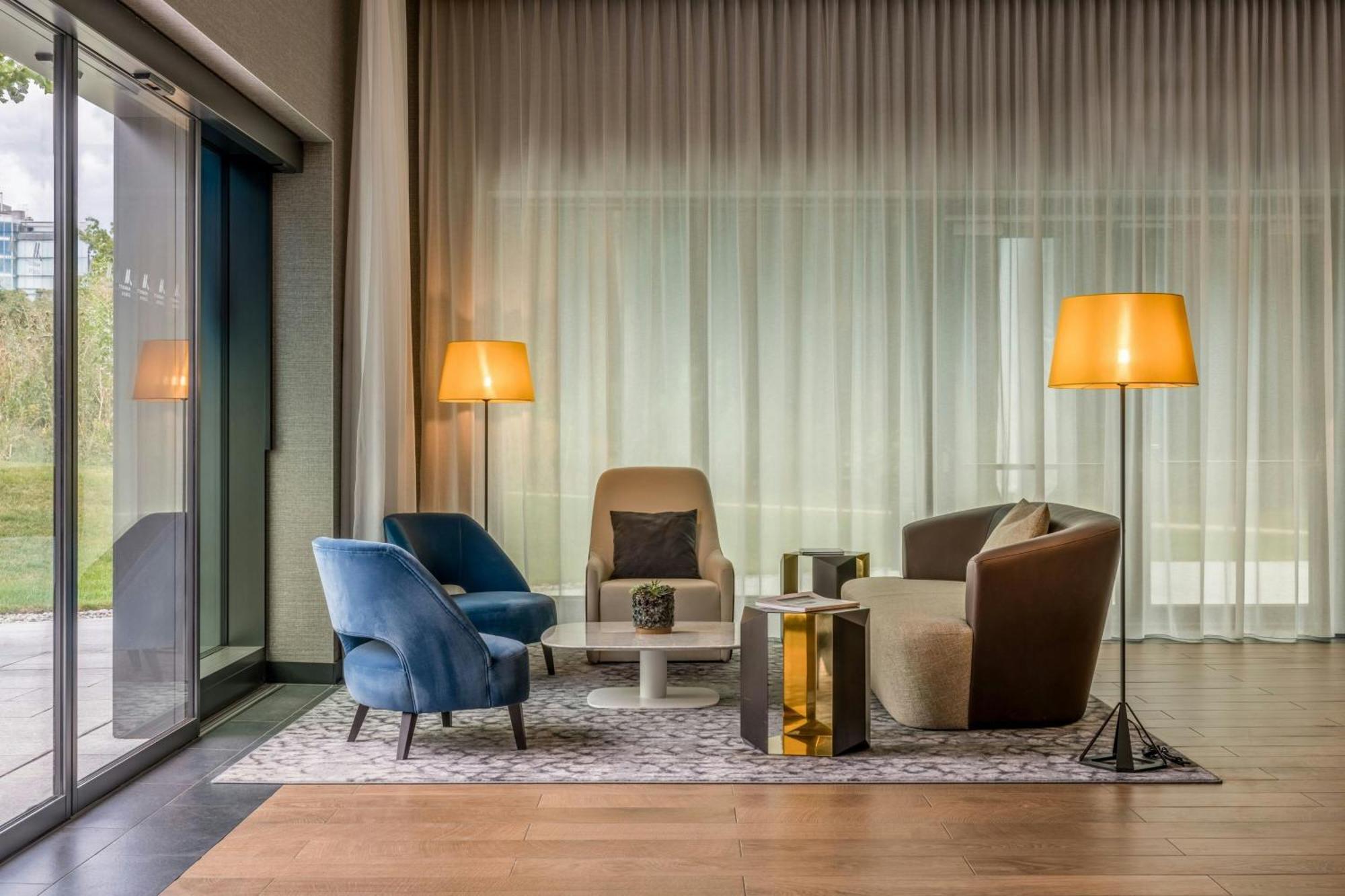 Geneva Marriott Hotel เมย์แร็ง ภายนอก รูปภาพ